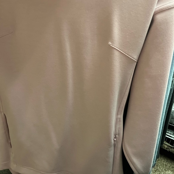 Lululemon funnel neck pullover - Picture 4 of 6